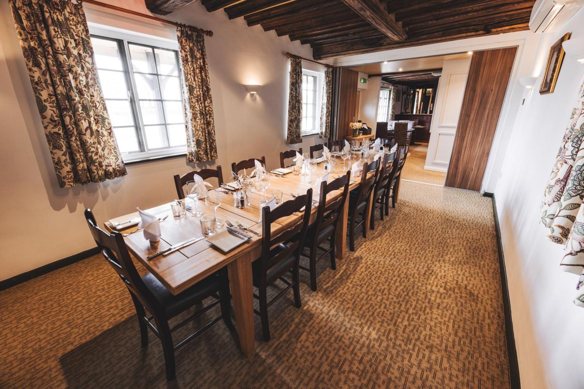 The Auberge Yaxley  Buitenkant foto