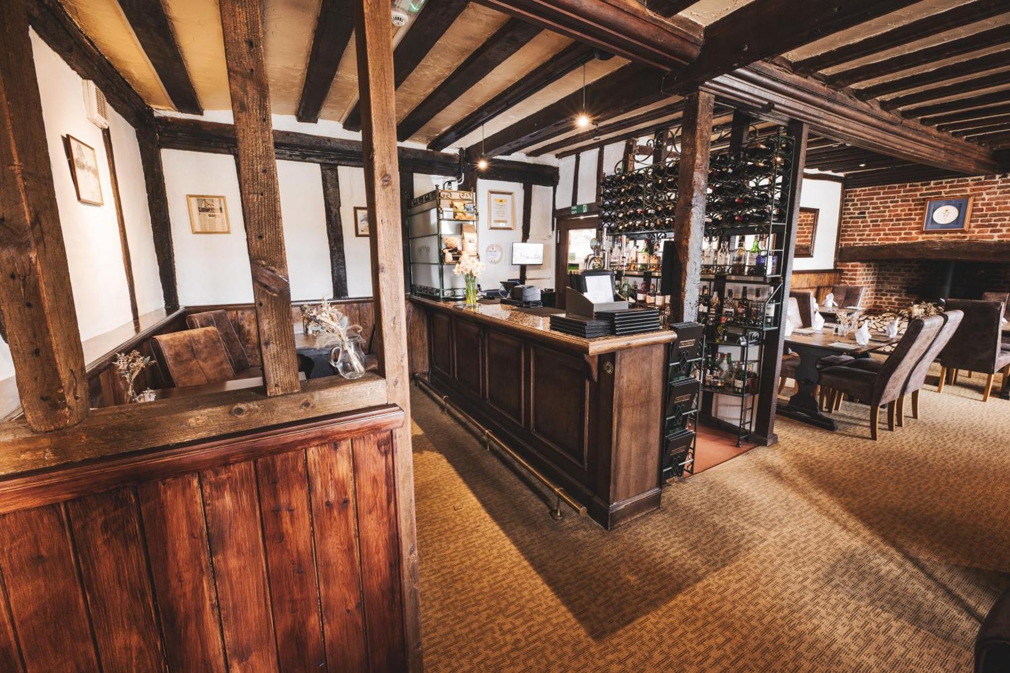 The Auberge Yaxley  Buitenkant foto